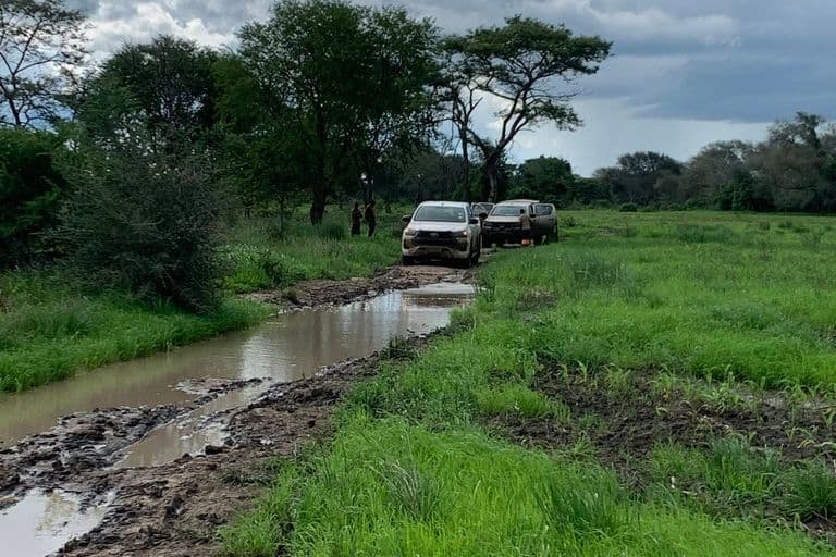 field vehicle with survey team